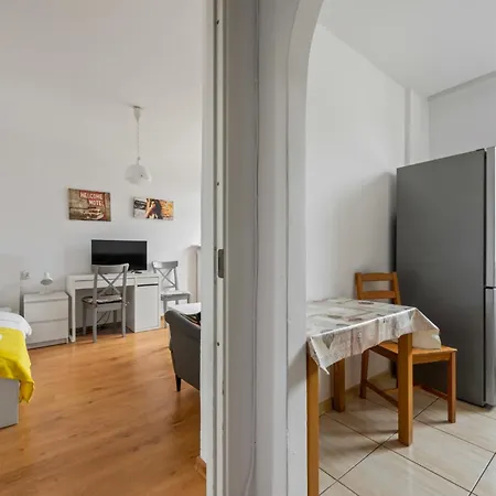 Apartament Quiet 3-bedroom Flat. Old Town. Warszawa