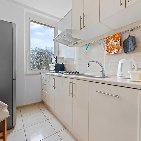 Appartement Quiet 3-bedroom Flat. Old Town. *